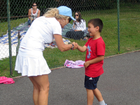 Sally congratulates Chen Yu